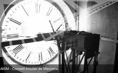 [Interior del rellotge de l'Ajuntament de Ciutadella]. [Fotografia]