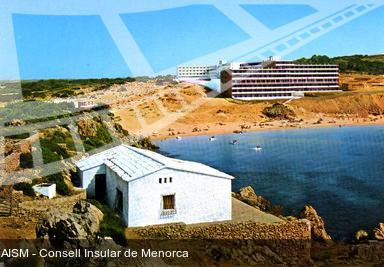 9 - Menorca. Arenal d'en Castell. [Fotografía]